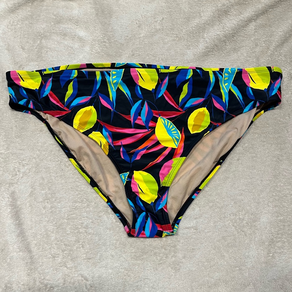 Tabitha Brown x Target Women’s Bikini Bottoms 4X NWT Colorful Leaf Lemon Print